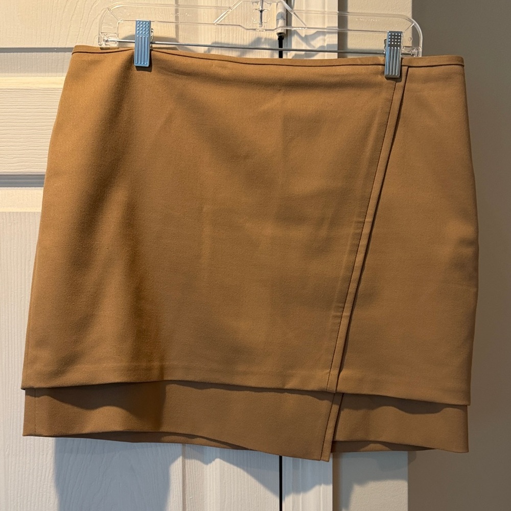 White House Black Market Camel/Tan Tailored Mini Skirt